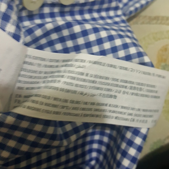 A&F Button-down Shirt - Picture 6 of 7